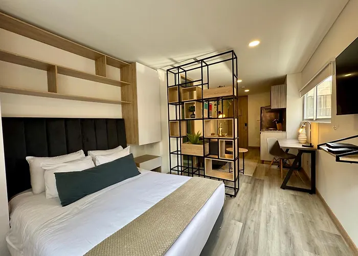 Cozy Loft In 93 Park