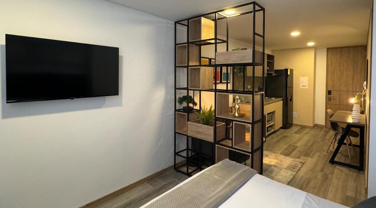 Cozy Loft In 93 Park